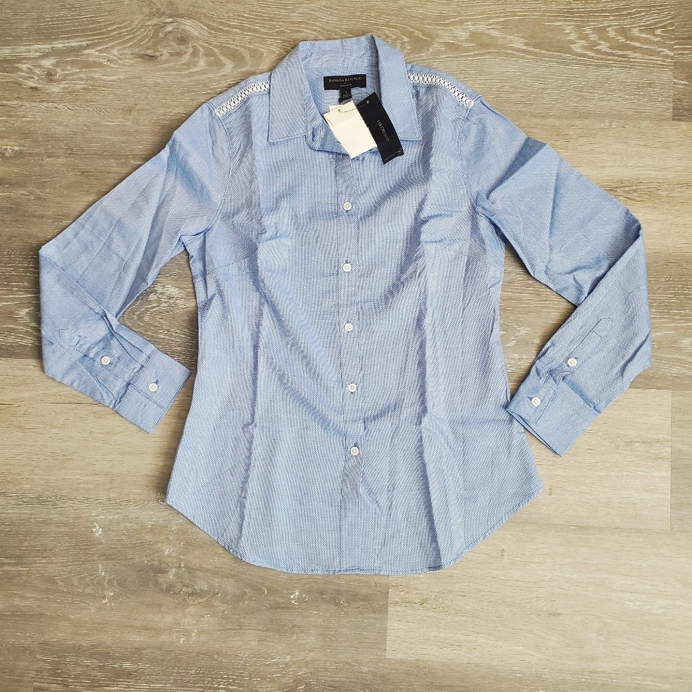 Banana Republic Tailored Fit Lace Shoulder Button Down Shirt
